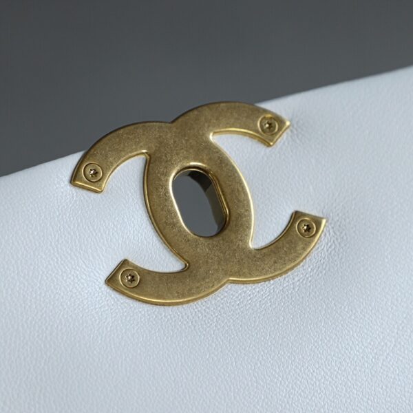 img_7592-2 God Factory Chanel 19 Bag White GR Sheep Leather GHW Medium size