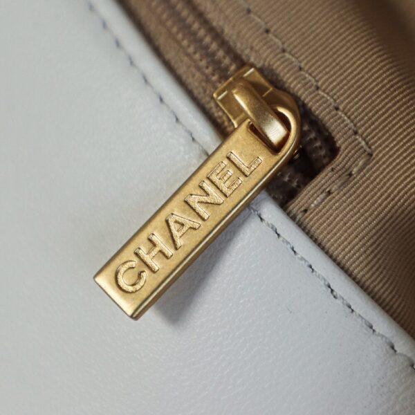 img_7623-2 God Factory Chanel 19 Bag Small White Gold Hardware Size 16*26*9cm