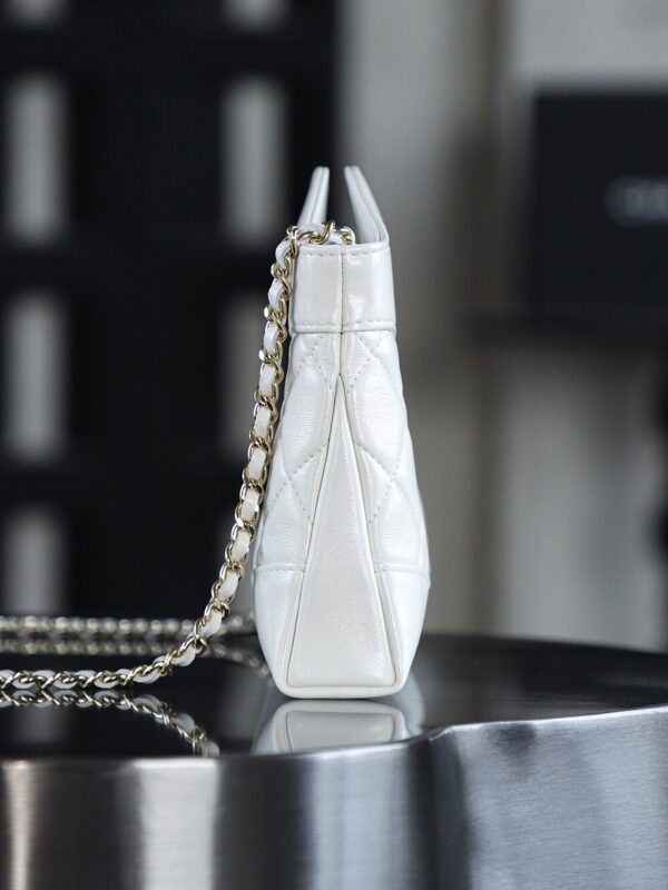 God Factory Chanel Nano 31 Bag Authentication Edition 14K Pale White Bonaudo Leather Gold Size 20*17.5*3.5cm