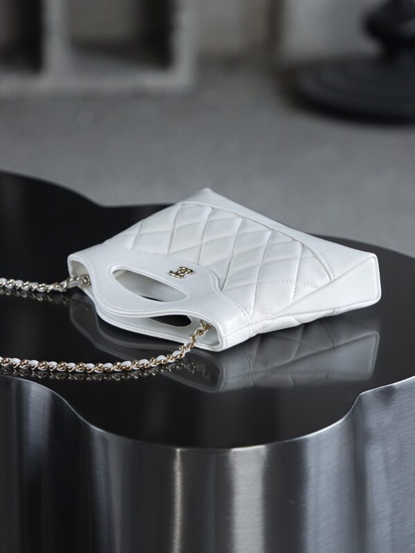 God Factory Chanel Nano 31 Bag Authentication Edition 14K Pale White Bonaudo Leather Gold Size 20*17.5*3.5cm