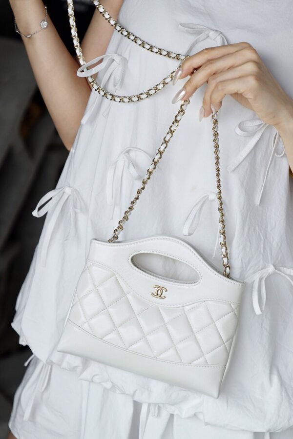 God Factory Chanel Nano 31 Bag Authentication Edition 14K Pale White Bonaudo Leather Gold Size 20*17.5*3.5cm