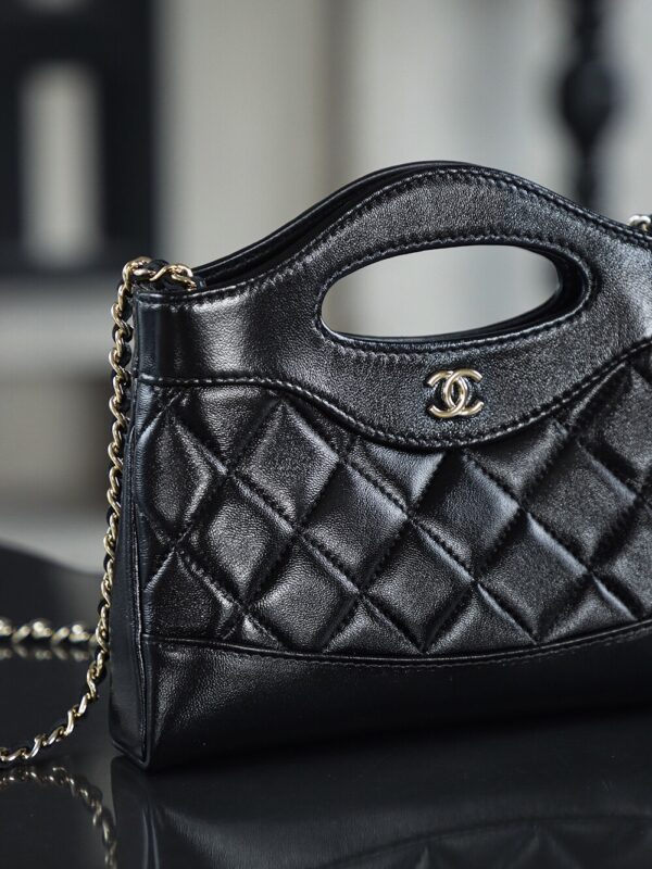 God Factory Chanel Nano 31 Bag Authentication Edition 14K Pale Black Bonaudo Leather Gold Size 20*17.5*3.5cm