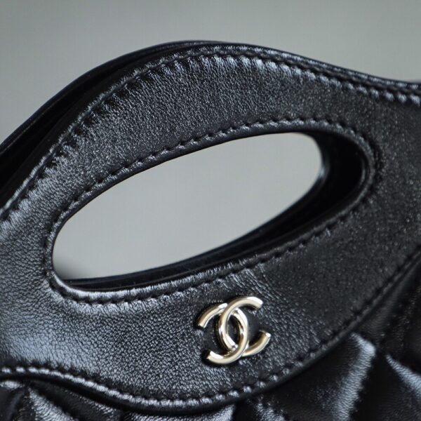 God Factory Chanel Nano 31 Bag Authentication Edition 14K Pale Black Bonaudo Leather Gold Size 20*17.5*3.5cm