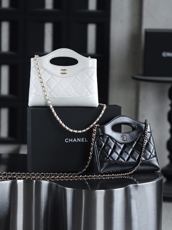 God Factory Chanel Nano 31 Bag Authentication Edition 14K Pale Black Bonaudo Leather Gold Size 20*17.5*3.5cm