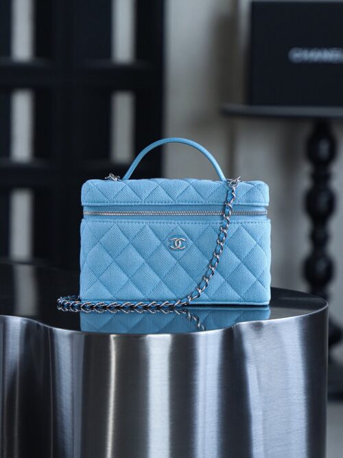 God Factory Chanel 25P Denim Lunchbox Bag Fashion Art Denim Blue Leather 24K Retro PHW Size 17*19.5*5cm