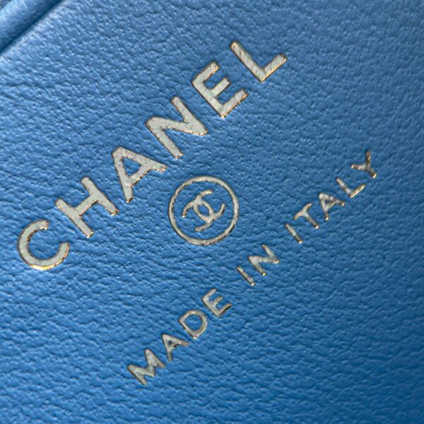 God Factory Chanel 25P Denim Lunchbox Bag Fashion Art Denim Blue Leather 24K Retro PHW Size 17*19.5*5cm