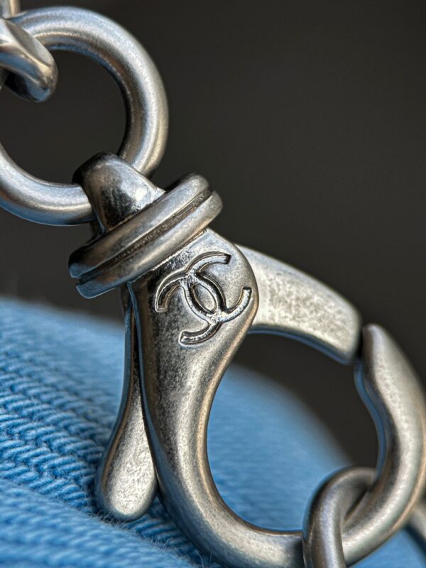 God Factory Chanel 25P Denim Lunchbox Bag Fashion Art Denim Blue Leather 24K Retro PHW Size 17*19.5*5cm