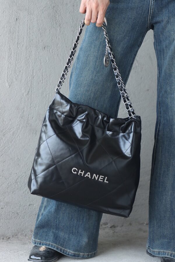 img_7956-2 God Factory Chanel 22 Bag Small 24K Retro PHW Antiba Leate Size 35*37*7cm
