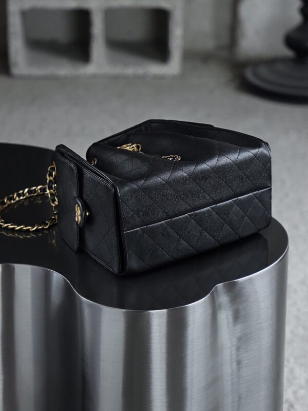 God Factory Chanel 25 Bag HoHo Small impala Leather Black 24K Retro Gold Size 30*26*14cm