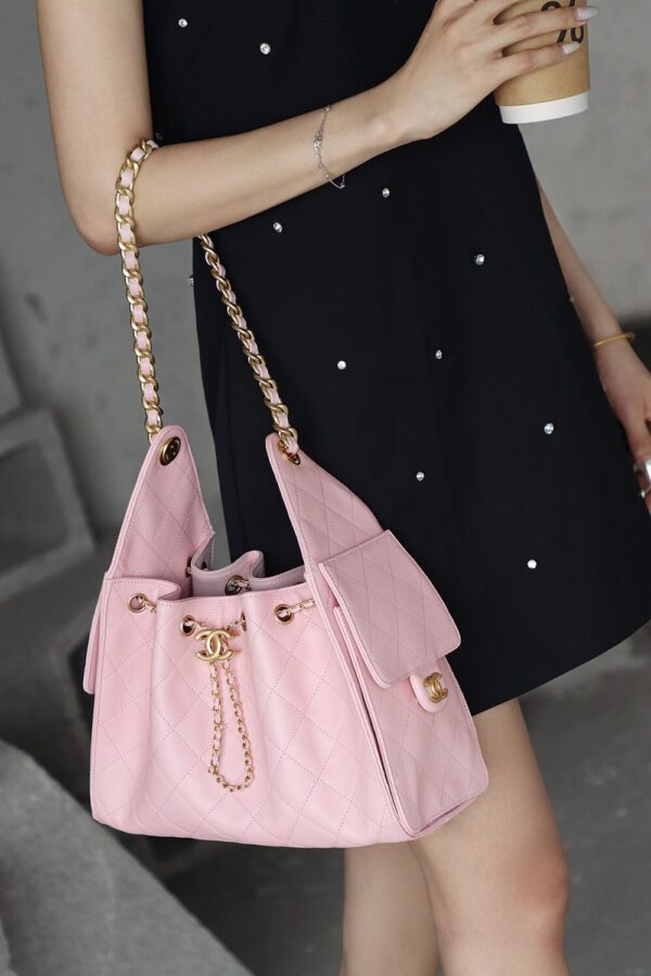 God Factory Chanel 25 Bag HoHo Small impala Leather Pink 24K Retro Gold Size 30*26*14cm