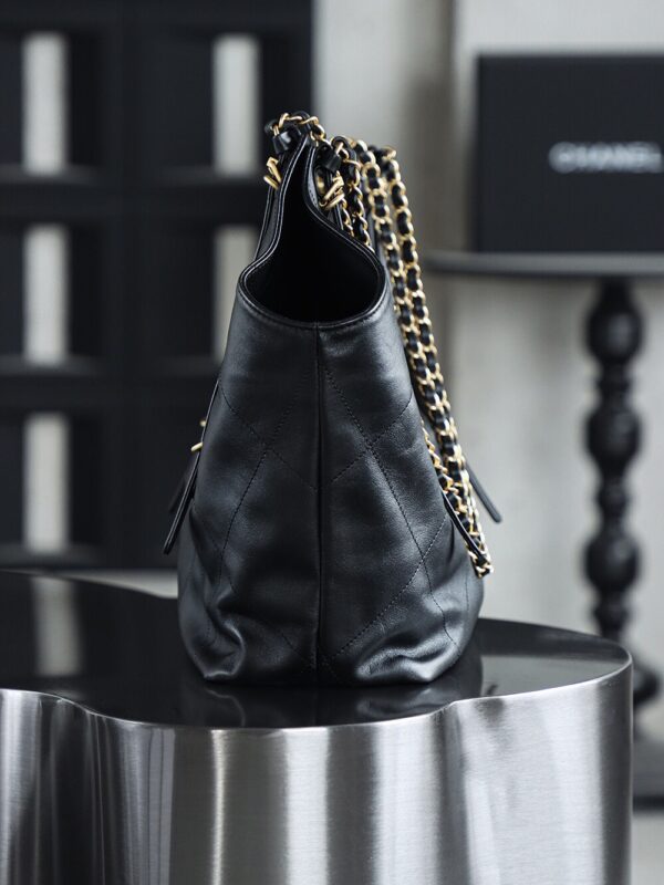 God Factory Chanel 25S Tote Shopping Bag Small Black HAAS Leather Retro 24K Gold Size 31*47*11cm