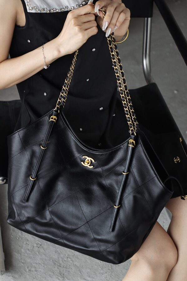 God Factory Chanel 25S Tote Shopping Bag Small Black HAAS Leather Retro 24K Gold Size 31*47*11cm