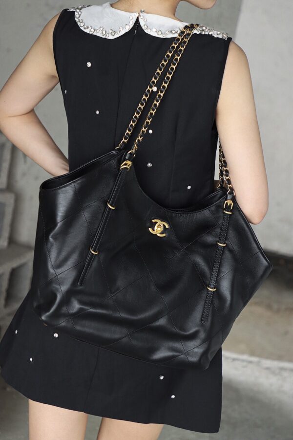 God Factory Chanel 25S Tote Shopping Bag Small Black HAAS Leather Retro 24K Gold Size 31*47*11cm