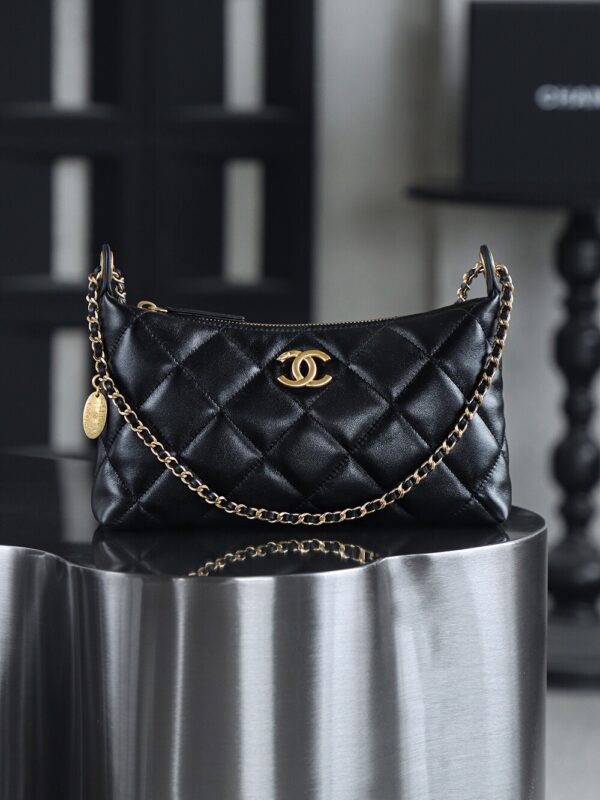 God Factory Chanel 25S HoHo Dumpling Bag 24K Vintage Matte Gold Size 17*26*8.5cm