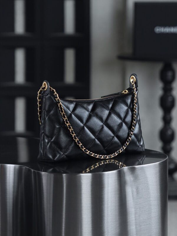 God Factory Chanel 25S HoHo Dumpling Bag 24K Vintage Matte Gold Size 17*26*8.5cm