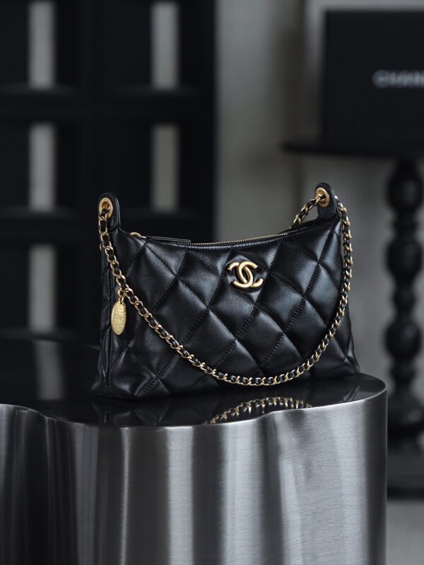 God Factory Chanel 25S HoHo Dumpling Bag 24K Vintage Matte Gold Size 17*26*8.5cm