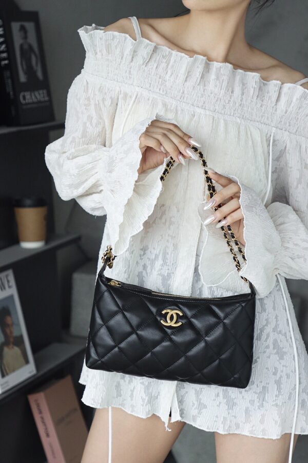 God Factory Chanel 25S HoHo Dumpling Bag 24K Vintage Matte Gold Size 17*26*8.5cm