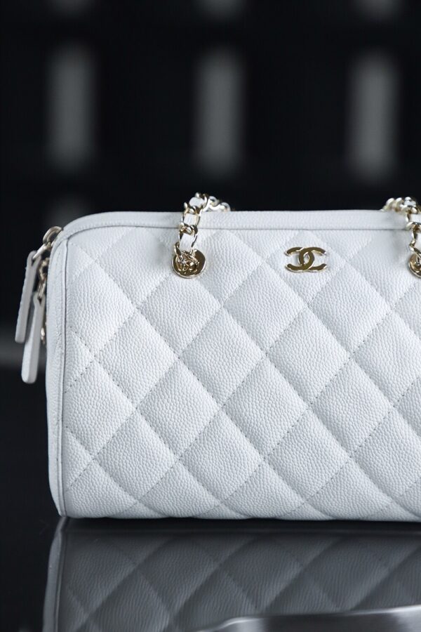 God Factory Chanel 25P Mini Bowling Bag White 14K Gold Pale HAAS Leather Size 11.5*18.5*11cm