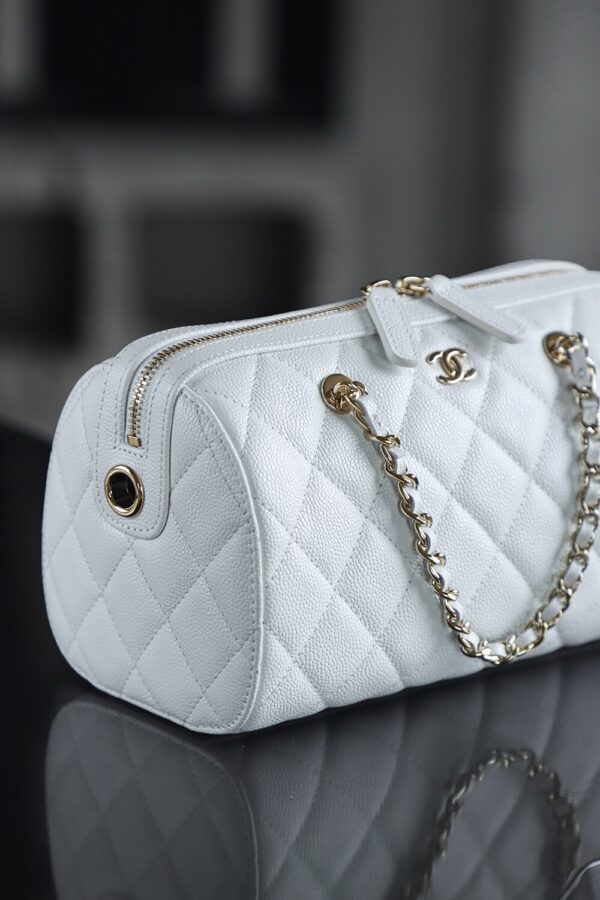 God Factory Chanel 25P Mini Bowling Bag White 14K Gold Pale HAAS Leather Size 11.5*18.5*11cm