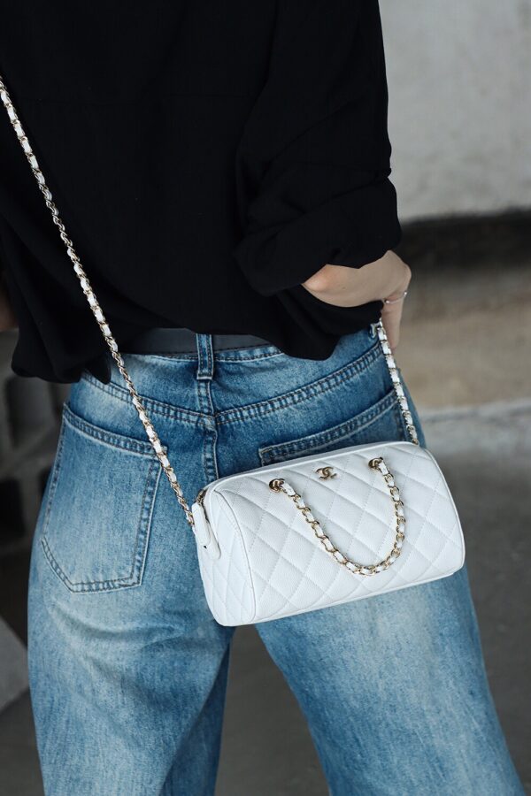 God Factory Chanel 25P Mini Bowling Bag White 14K Gold Pale HAAS Leather Size 11.5*18.5*11cm
