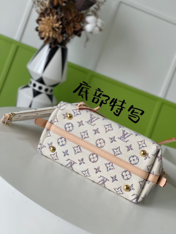 God Factory Louis Vuitton Carryall M24707 Size 29*24*12cm