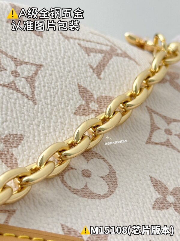 God Factory Louis Vuitton SPEEDY SOFT 30 DARK M15108 Size 21 x 17 x 30cm