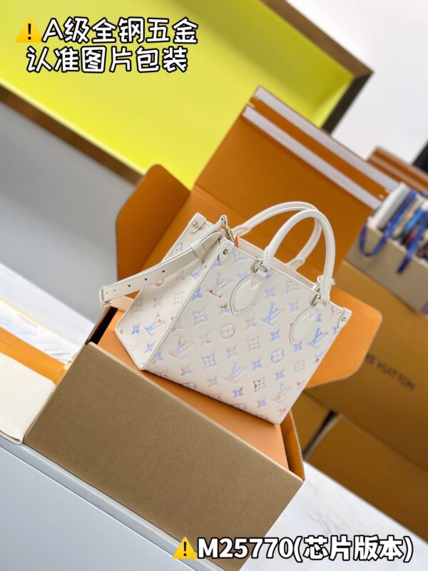 God Factory Louis Vuitton ONTHEGO M25770 Size 19 x 11.5 x 25cm