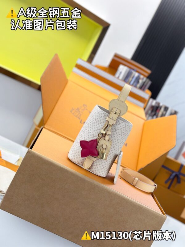 God Factory Bags ALL IN BB M15130 Size 18 x 12 x 16cm