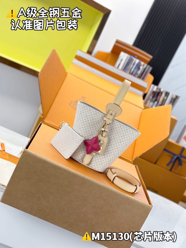 God Factory Bags ALL IN BB M15130 Size 18 x 12 x 16cm