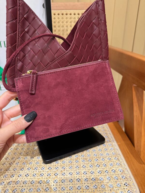 God Factory Yupoo No.10013 Small Solstice 786068 Size 26*2*30cm