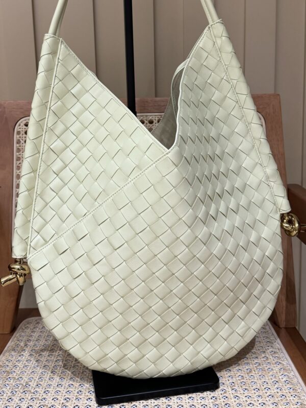 God Factory Yupoo No.10020 Medium Solstice 740990 Size 37*2*44cm