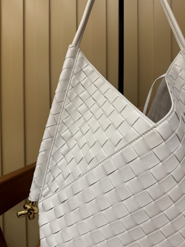 God Factory Yupoo No.10019 Medium Solstice 740990 Size 37*2*44cm