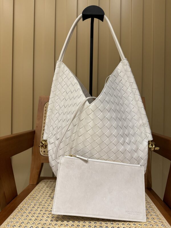 God Factory Yupoo No.10019 Medium Solstice 740990 Size 37*2*44cm