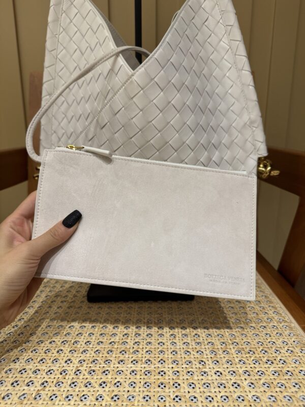 God Factory Yupoo No.10019 Medium Solstice 740990 Size 37*2*44cm