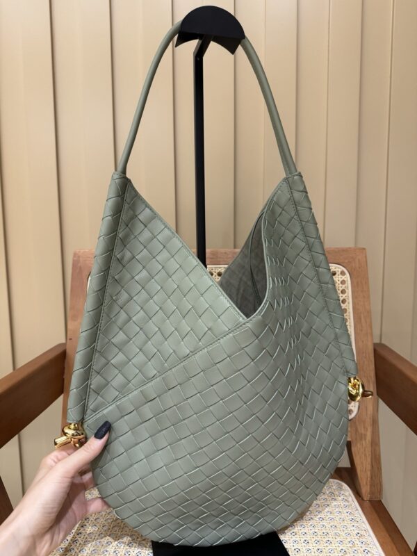 God Factory Yupoo No.10018 Medium Solstice 740990 Size 37*2*44cm