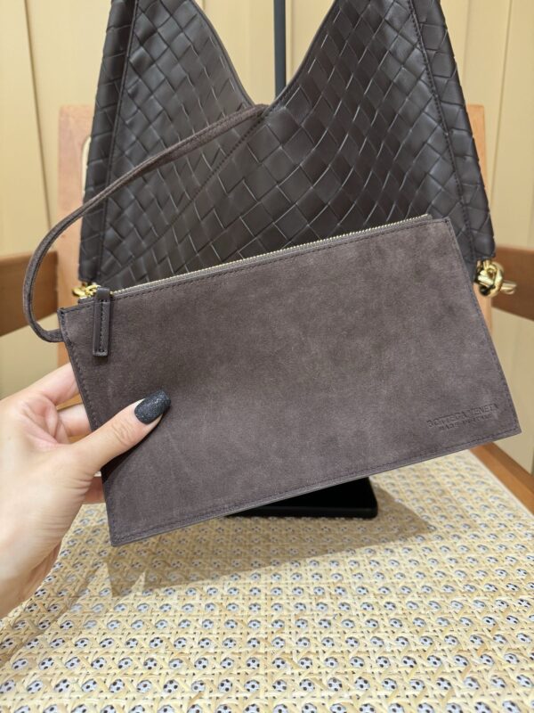 God Factory Yupoo No.10017 Medium Solstice 740990 Size 37*2*44cm