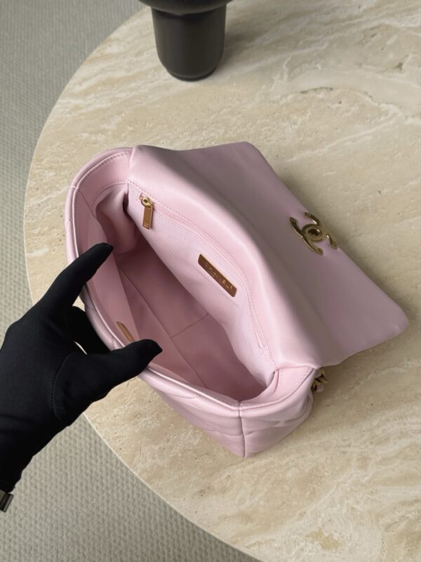 God Factory Chanel Bags Code 10039 19Bag Size 16x26x9cm