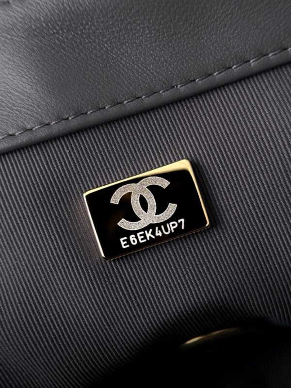 God Factory Chanel Bags Code 10038 19Bag Size 16x26x9cm