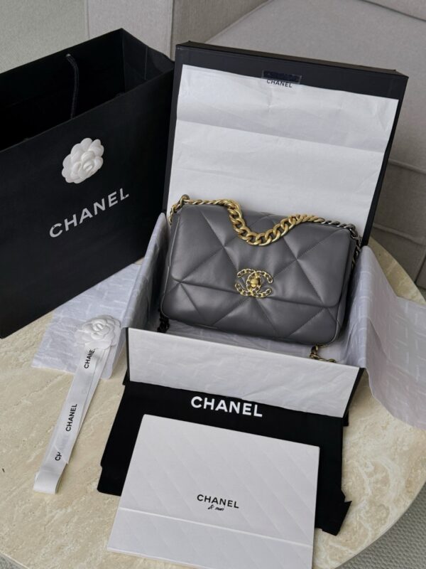 God Factory Chanel Bags Code 10038 19Bag Size 16x26x9cm