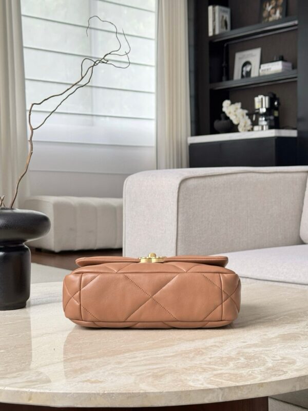 God Factory Chanel Bags Code 10037 19Bag Size 16x26x9cm