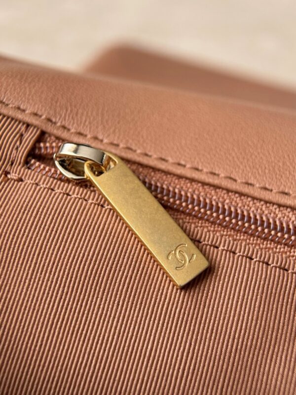 God Factory Chanel Bags Code 10037 19Bag Size 16x26x9cm