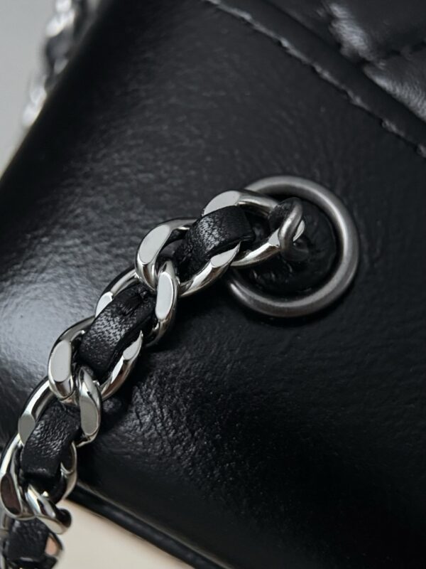 God Factory Chanel Bags Code 10042 Size 22.5x23x10.5cm