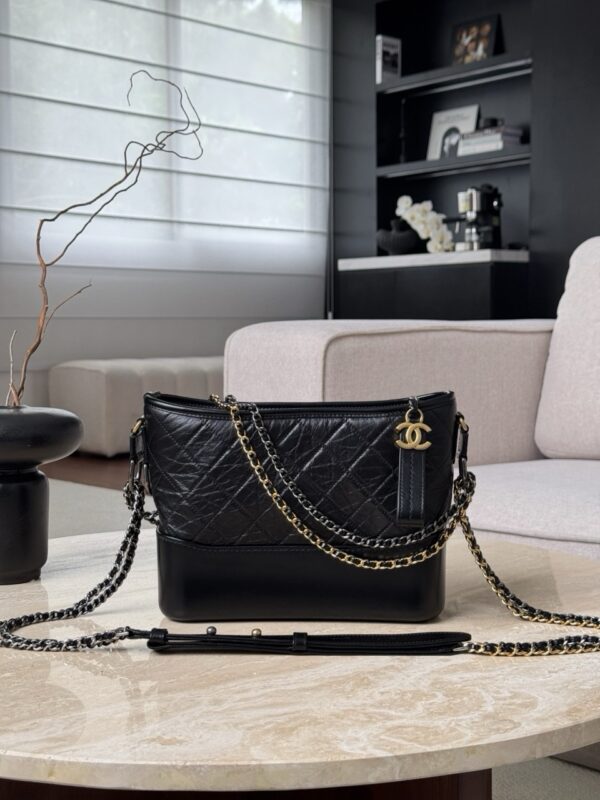 God Factory Chanel Bags Code 10043 Size 20x25x9cm