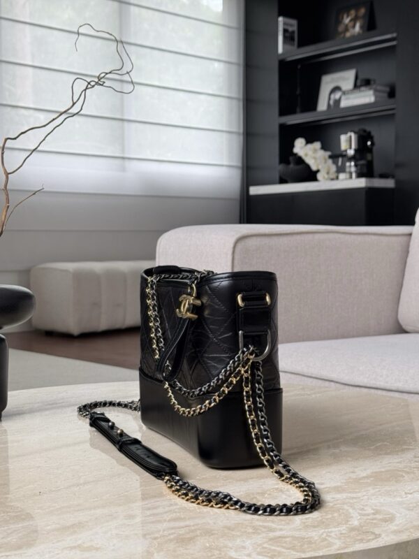 God Factory Chanel Bags Code 10043 Size 20x25x9cm