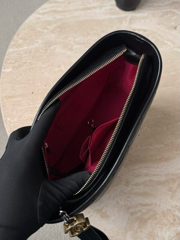 God Factory Chanel Bags Code 10043 Size 20x25x9cm