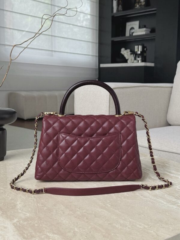 God Factory Chanel Bags Code 10052 Size 18x29x12cm