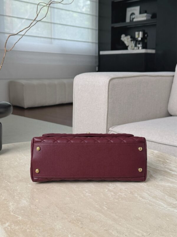 God Factory Chanel Bags Code 10052 Size 18x29x12cm