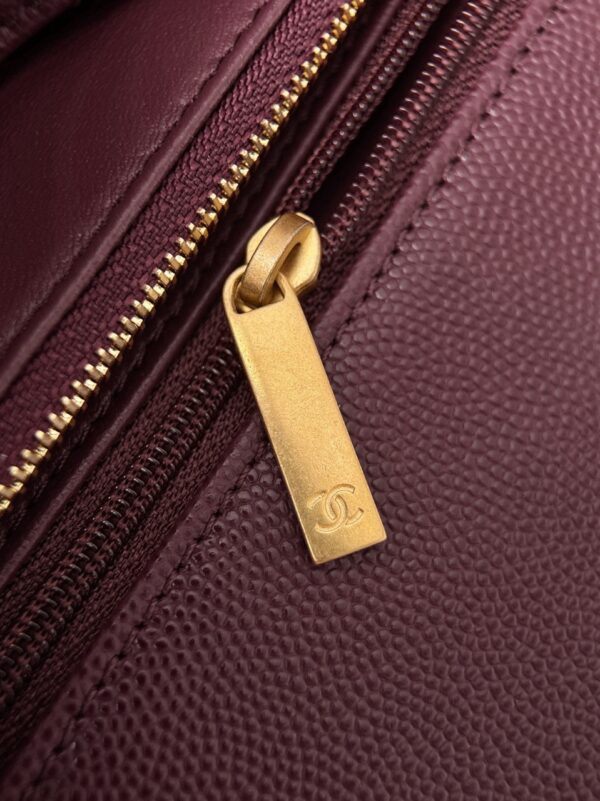 God Factory Chanel Bags Code 10052 Size 18x29x12cm