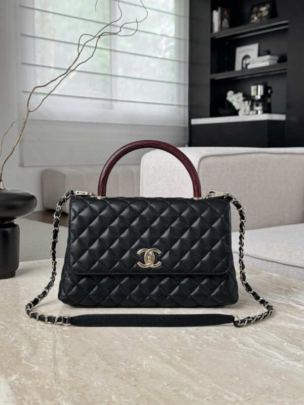 God Factory Chanel Bags Code 10051 Size 18x29x12cm