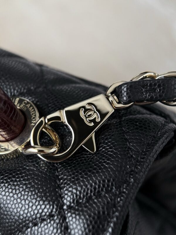 God Factory Chanel Bags Code 10051 Size 18x29x12cm